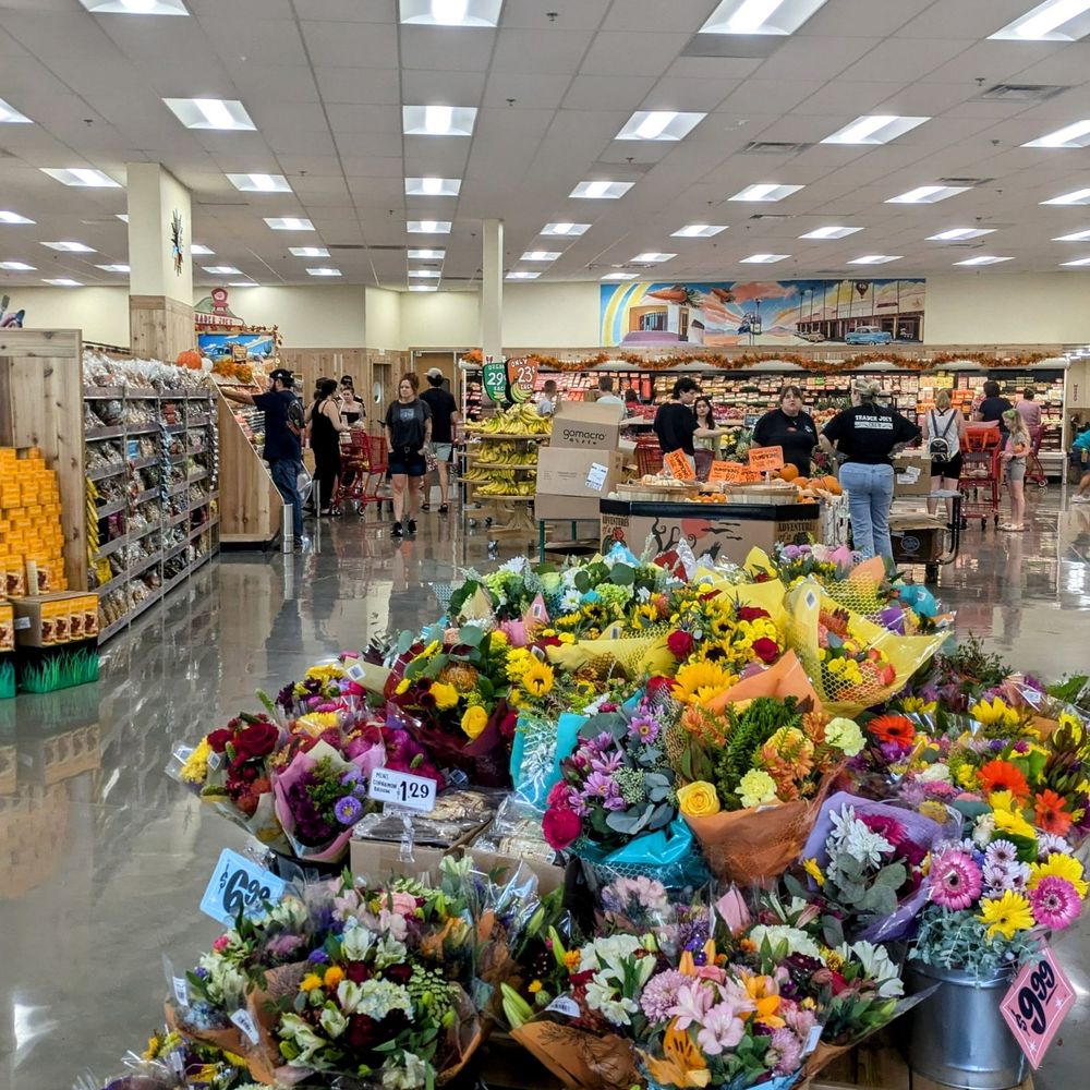 Trader Joe's - Grocery Near Me - Chandler, Arizona Trader Joe's - Grocery Near Me - Chandler, Arizona