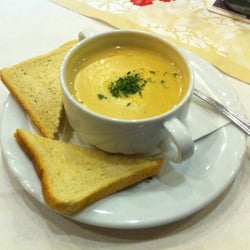 Pension Zur Goldnen Höhe - Knoblauchsuppe