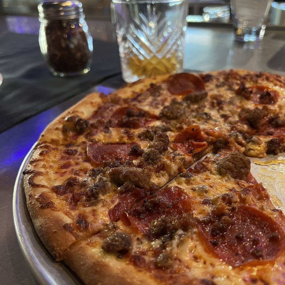 Yard House - The Carnivore Pizza - New American Near Me - Orlando, Florida Yard House - The Carnivore Pizza - New American Near Me - Orlando, Florida