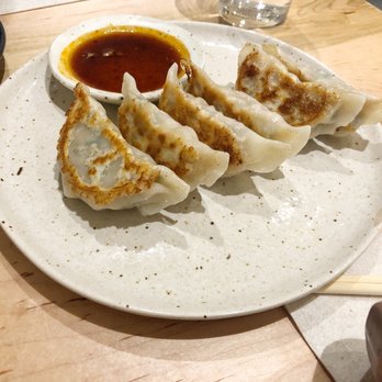 Raku - Gyoza appetiser - Japanese Near Me - Toronto, Ontario Raku - Gyoza appetiser - Japanese Near Me - Toronto, Ontario