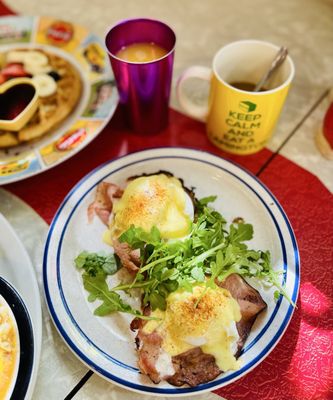 Mary's Market by null