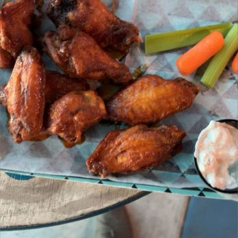 Shuffle - Shuffalo wings - Social Clubs Near Me - Tampa, Florida
