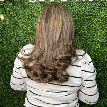 Uptown Shears - Hair Salons Near Me - Houston, Texas Uptown Shears - Hair Salons Near Me - Houston, Texas