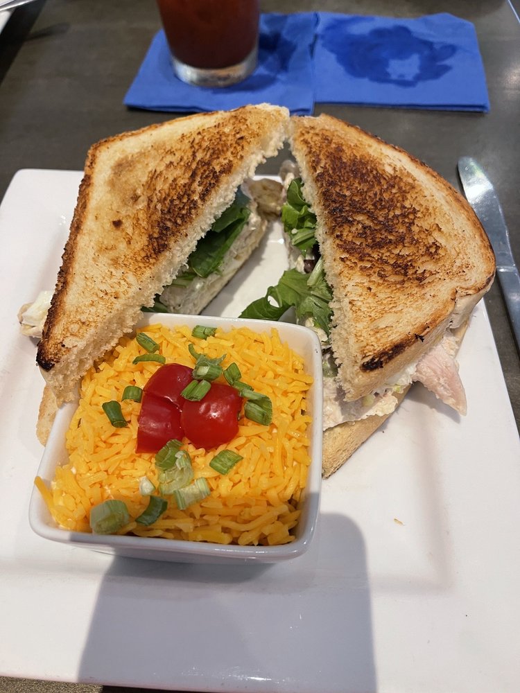 THE VINE BISTRO Updated September 2024 222 Howard St, Greenwood