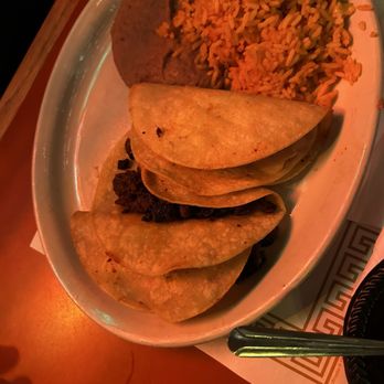 Xochimilco Restaurant - Tacos del carbón - Mexican Near Me - Detroit, Michigan Xochimilco Restaurant - Tacos del carbón - Mexican Near Me - Detroit, Michigan