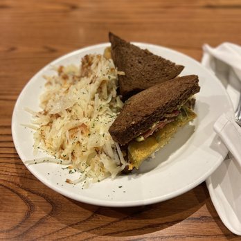 Miss Shirley's Cafe, Roland Park - Southern Slammer Sandwich - American Near Me - Baltimore, Maryland