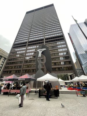 Daley Plaza by null