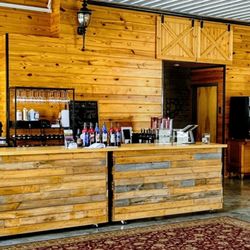 The Winery at Kindred Pointe - The Winery at Kindred Pointe Tasting Room Bar