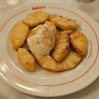 Chez Savy - roasted pineapples - French Near Me - Paris, 75 Chez Savy - roasted pineapples - French Near Me - Paris, 75