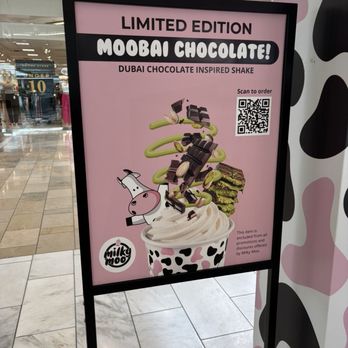 Milky Moo Broward Mall - Ice Cream & Frozen Yogurt Near Me - Plantation, Florida