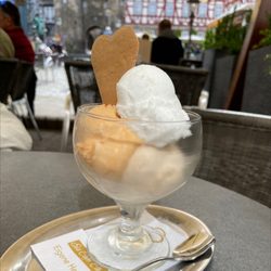 Eiscafe Chintemi