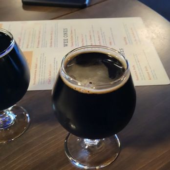 Sir Benedict's Tavern On the Lake - Great beer - Sandwiches Near Me - Duluth, Minnesota Sir Benedict's Tavern On the Lake - Great beer - Sandwiches Near Me - Duluth, Minnesota