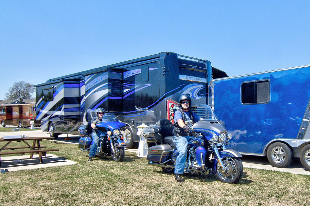 MONKEY ISLAND RV RESORT 11 Photos Vacation Rentals 56140 E 280th