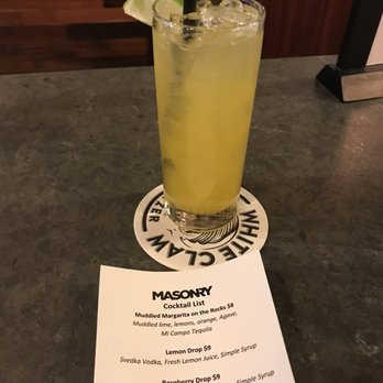 Masonry Grill - Masonary margarita - Burgers Near Me - Salem, Oregon