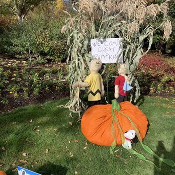 Ashton Gardens - Scarecrow Festival - Botanical Gardens Near Me - Lehi, Utah Ashton Gardens - Scarecrow Festival - Botanical Gardens Near Me - Lehi, Utah