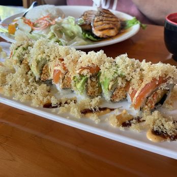 Goku Sushi - Mango Crunch Roll - Sushi Bars Near Me - San Jose, California Goku Sushi - Mango Crunch Roll - Sushi Bars Near Me - San Jose, California