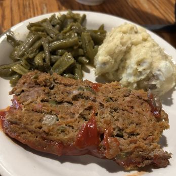 Cracker Barrel Old Country Store - Meatloaf - American Near Me - Seffner, Florida Cracker Barrel Old Country Store - Meatloaf - American Near Me - Seffner, Florida