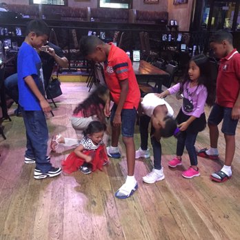 Stratos DELuX - Room for the kids to dance and play...adults too! - Greek Near Me - Dallas, Texas Stratos DELuX - Room for the kids to dance and play...adults too! - Greek Near Me - Dallas, Texas