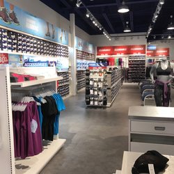 ASICS Outlet