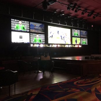 Grandview Lounge - Game night - Lounges Near Me - Las Vegas, Nevada Grandview Lounge - Game night - Lounges Near Me - Las Vegas, Nevada