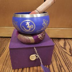Eco Loka - Singing bowl, third eye center