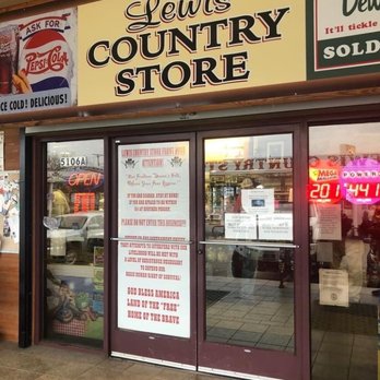 Lewis Country Store - The outside - Convenience Stores Near Me - Nashville, Tennessee
