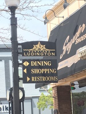 Summer's Inn Ludington by null