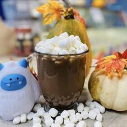 Yeti's Ice Cream & Treats - Custom Hot Coco