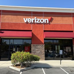 Exterior photo of Verizon - Temecula, California Exterior photo of Verizon - Temecula, California