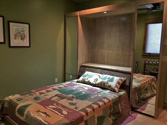 Flying Beds 54 Fotos Mobel 4470 Garfield St Northeast