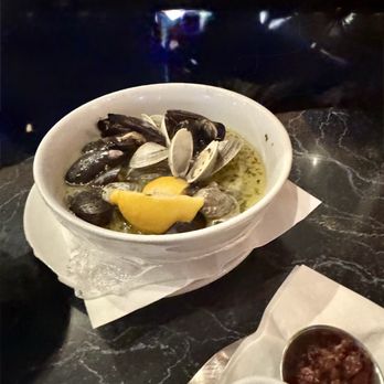 KingFisher Bar & Grill - Clams & mussels - Seafood Near Me - Tucson, Arizona KingFisher Bar & Grill - Clams & mussels - Seafood Near Me - Tucson, Arizona