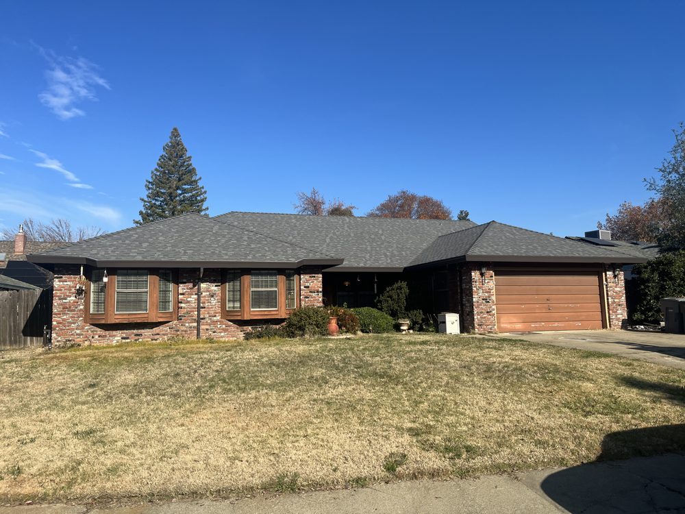 Slide of H & G Roofing