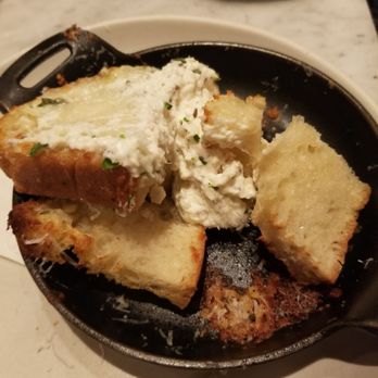 North Italia - White truffle garlic bread ($14) - Pizza Near Me - El Segundo, California