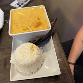 SaBai on Jefferson - Thai Near Me - Pensacola, Florida