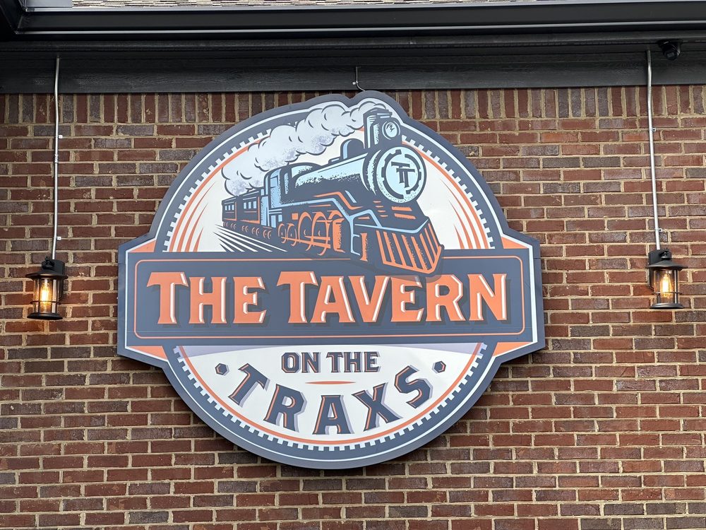 Social spots from Tavern On The Traxs