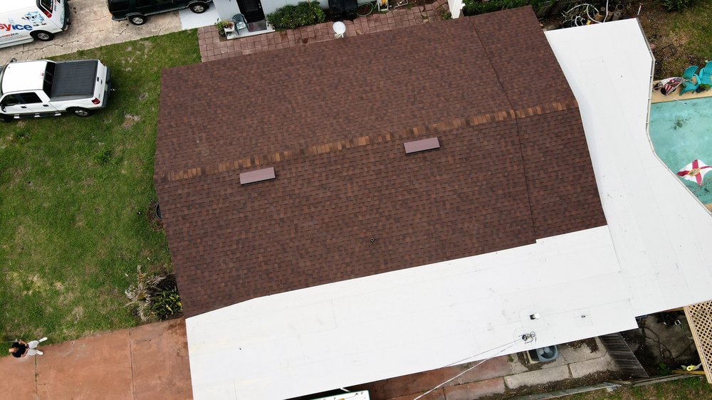 Slide of Wkl Roofing