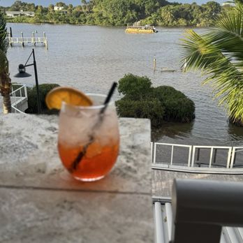 Topside at the Beacon - Cocktail Bars Near Me - Jupiter, Florida
