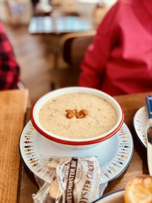 Broad Street Oyster Company by null