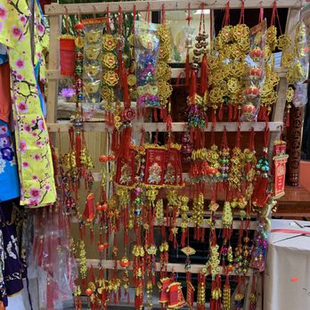 Bat Nha - Shopping Centers Near Me - Falls Church, Virginia