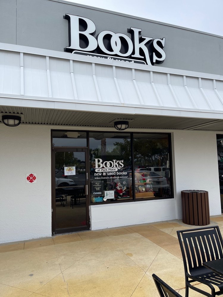 Books at Park Place Logo