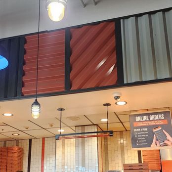 Blaze Pizza - Colorful in there - Pizza Near Me - San Francisco, California