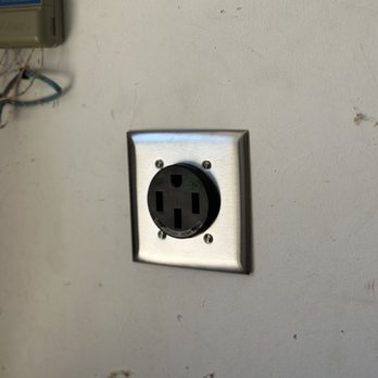 ProSpark Electric - We installed a NEMA 14-50 outlet for charging cars in the city of
Huntington Beach - Electricians Near Me ProSpark Electric - We installed a NEMA 14-50 outlet for charging cars in the city of
Huntington Beach - Electricians Near Me
