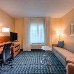 Fairfield by Marriott Inn & Suites Charlotte Airport