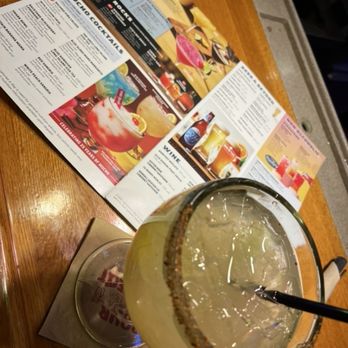 Applebee's Grill + Bar - Wrong drink, no offer to change - American Near Me - Anchorage, Alaska Applebee's Grill + Bar - Wrong drink, no offer to change - American Near Me - Anchorage, Alaska