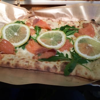 Mangia Pizza - Small white pizza with salmon and arugula - Pizza Near Me - Florence, FI Mangia Pizza - Small white pizza with salmon and arugula - Pizza Near Me - Florence, FI