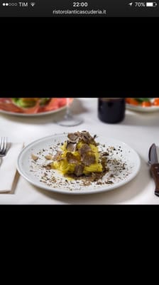 Ristoro L'Antica Scuderia by null