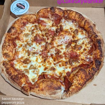 Mad Mushroom Pizza - Medium bacon sausage pepperoni pizza - Pizza Near Me - West Lafayette, Indiana Mad Mushroom Pizza - Medium bacon sausage pepperoni pizza - Pizza Near Me - West Lafayette, Indiana
