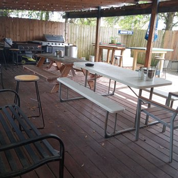 Annette’s Tavern - Back deck - Sports Bars Near Me - Gulfport, Mississippi