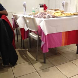 Fingerlicking - Confectionary inside