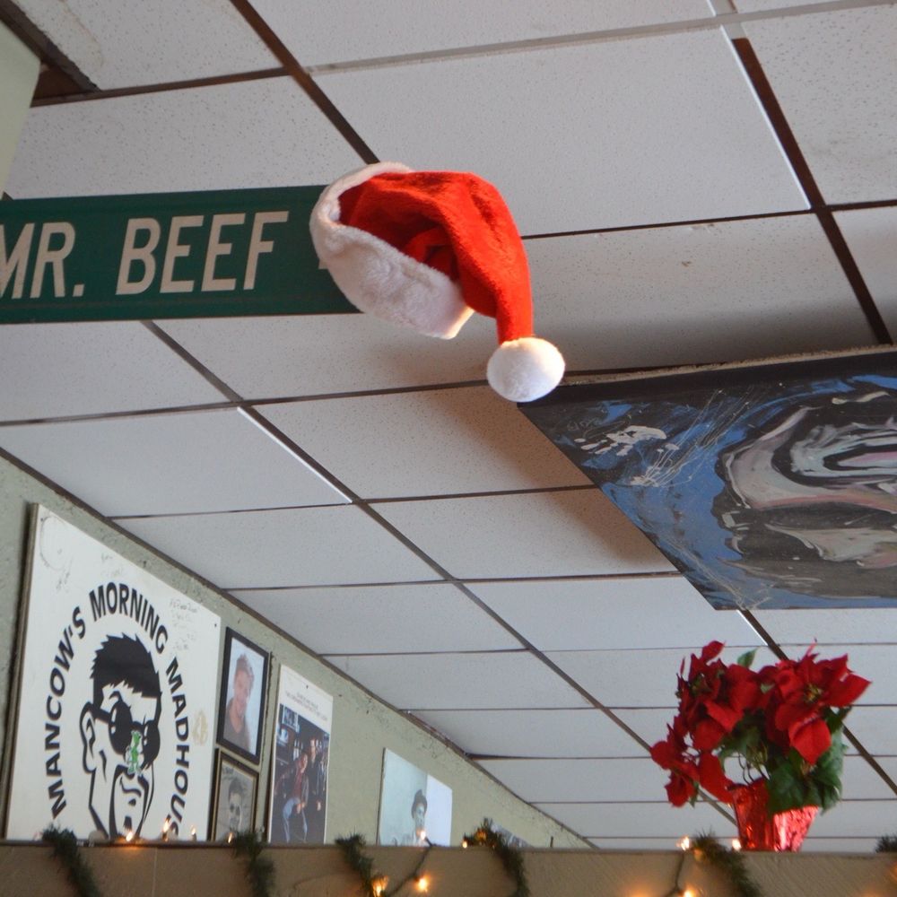 Mr. Beef - Dining area - Fast Food Near Me - Chicago, Illinois Mr. Beef - Dining area - Fast Food Near Me - Chicago, Illinois